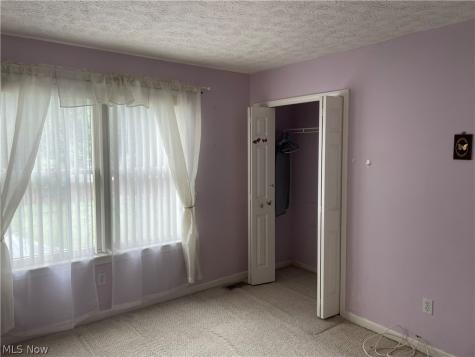 6651 W 130 Street Parma Heights OH 44130