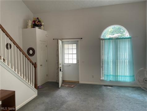 6651 W 130 Street Parma Heights OH 44130