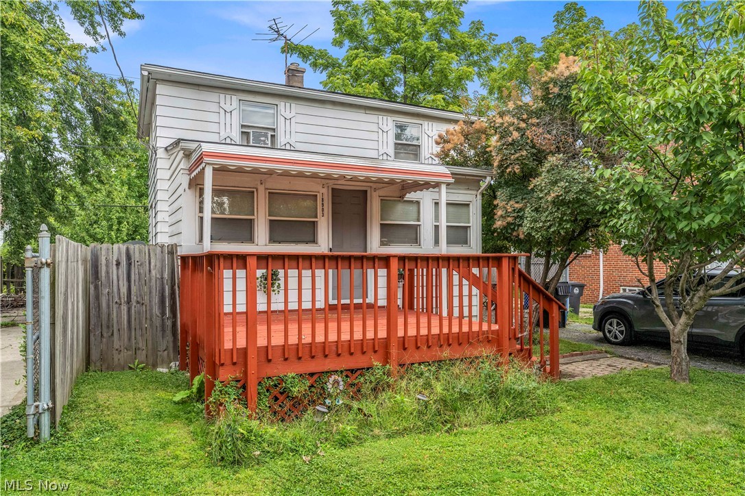 18903 Mohawk Avenue Cleveland OH 44119