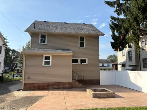343 18th Street NW Canton OH 44703