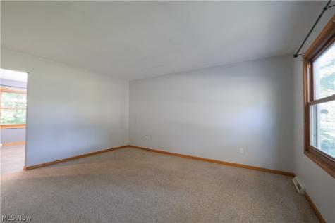 335 Tolbert Street Wadsworth OH 44281