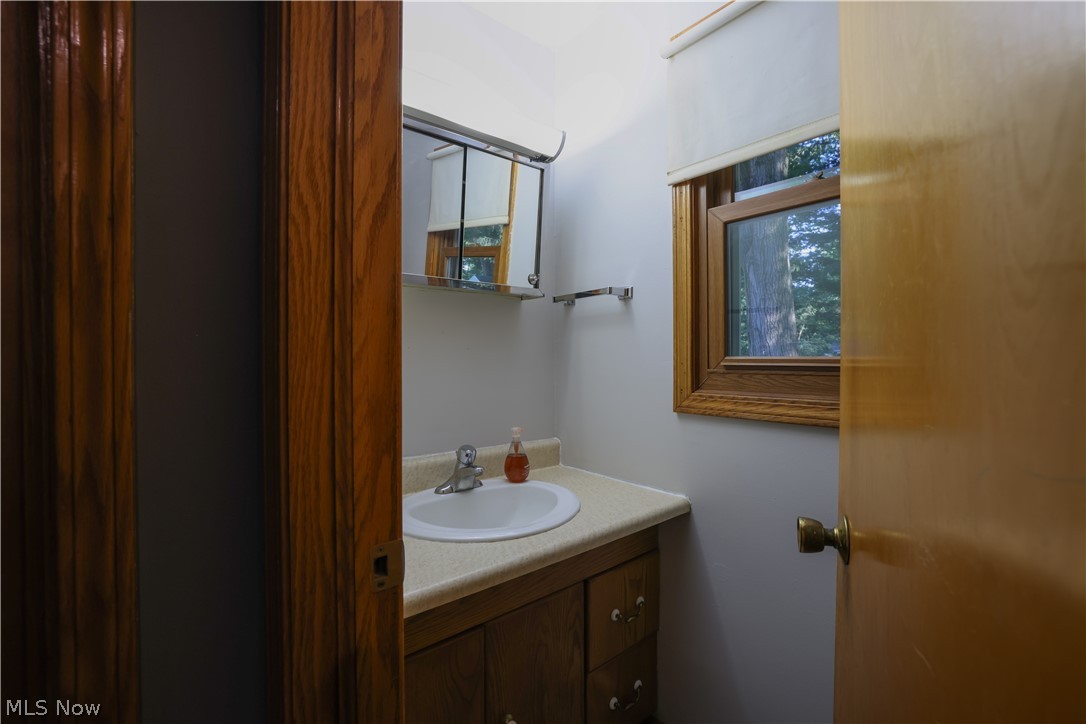 335 Tolbert Street Wadsworth OH 44281