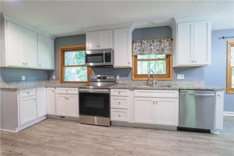 335 Tolbert Street Wadsworth OH 44281