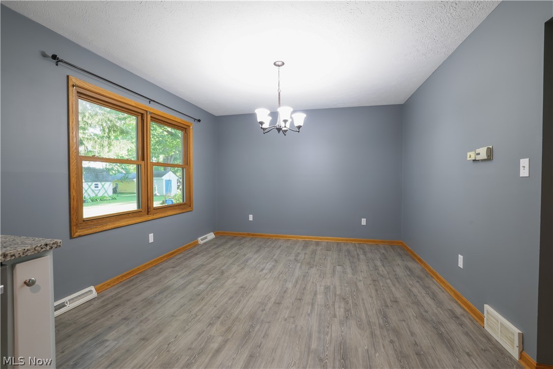 335 Tolbert Street Wadsworth OH 44281