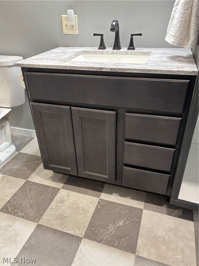 241 Mckinley Avenue Newcomerstown OH 43832