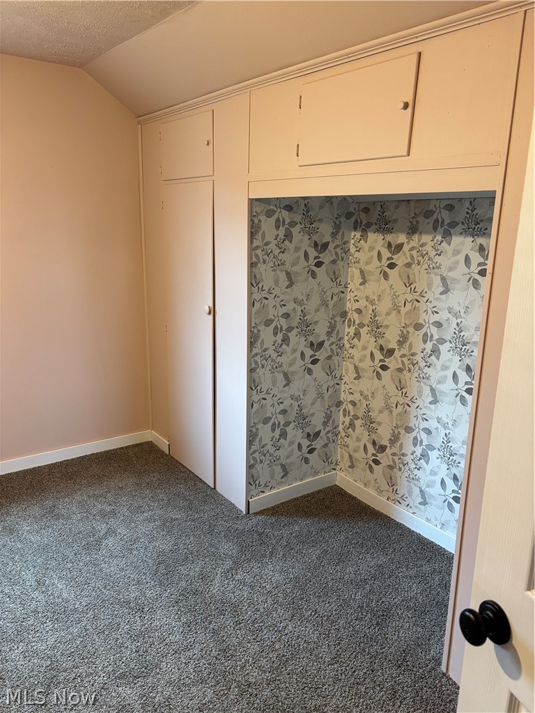241 Mckinley Avenue Newcomerstown OH 43832