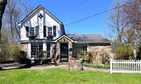 35755 Miles Road Moreland Hills OH 44022