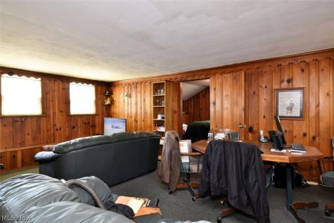 35755 Miles Road Moreland Hills OH 44022