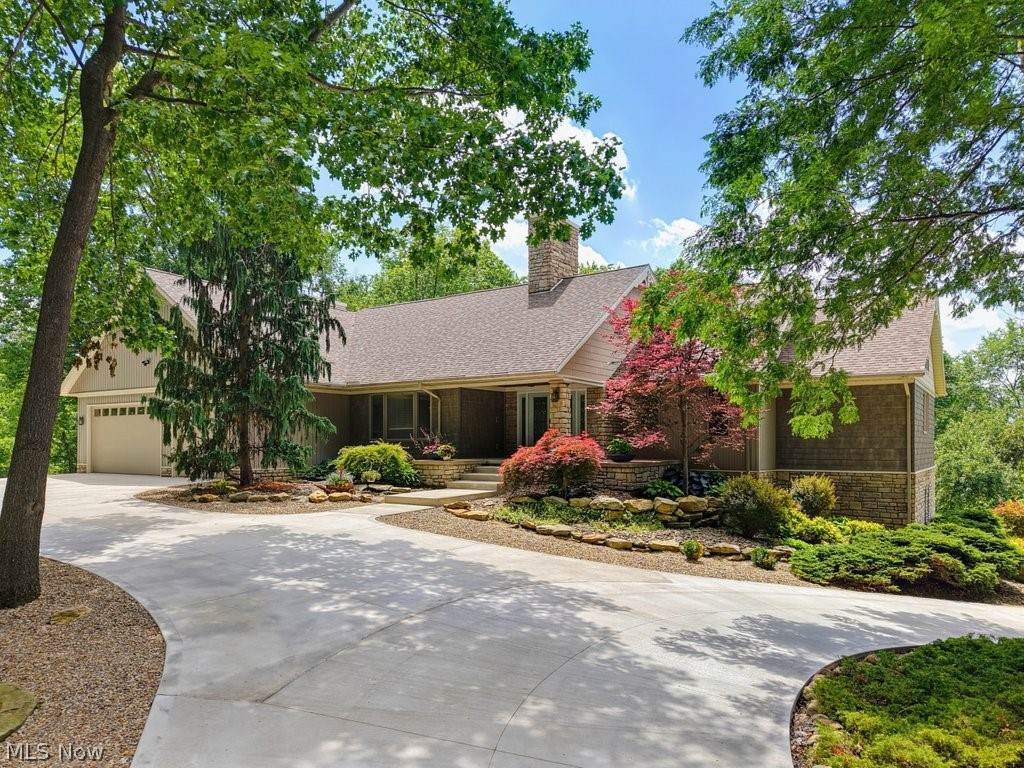 1758 Meander Way Mogadore OH 44260