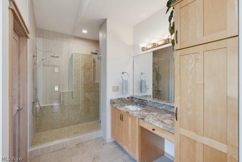 1758 Meander Way Mogadore OH 44260