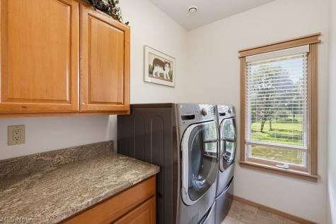 1758 Meander Way Mogadore OH 44260