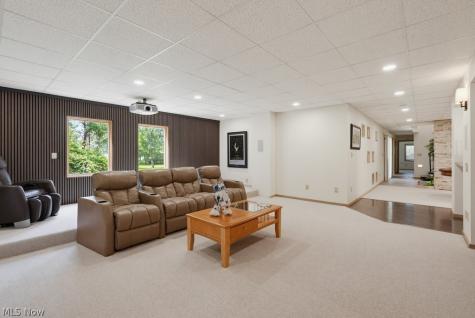 1758 Meander Way Mogadore OH 44260