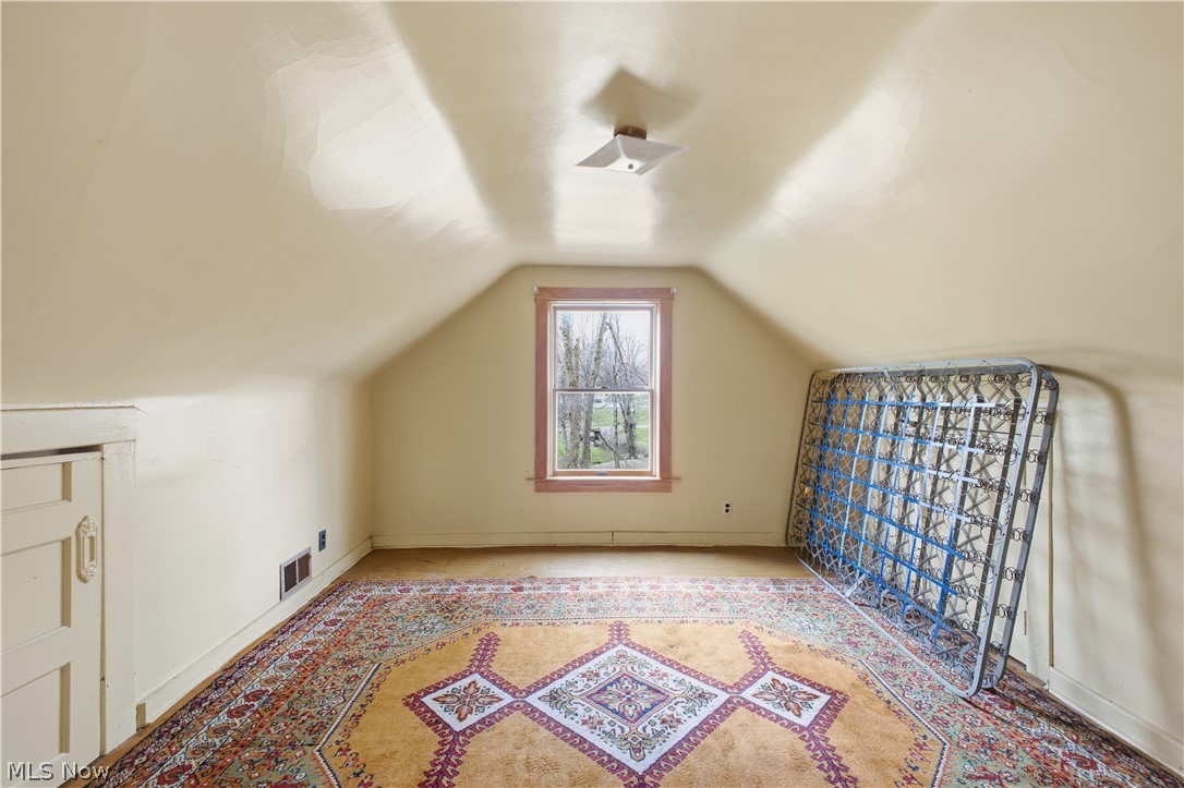 1110 Niles Vienna Road Vienna OH 44473