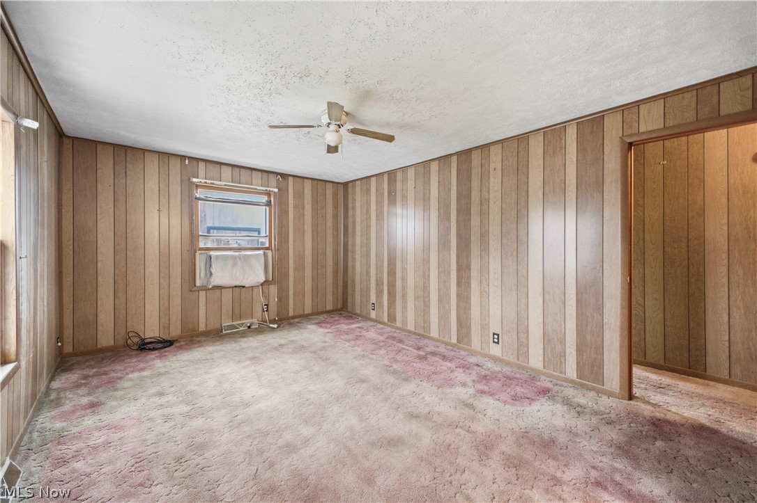 1110 Niles Vienna Road Vienna OH 44473