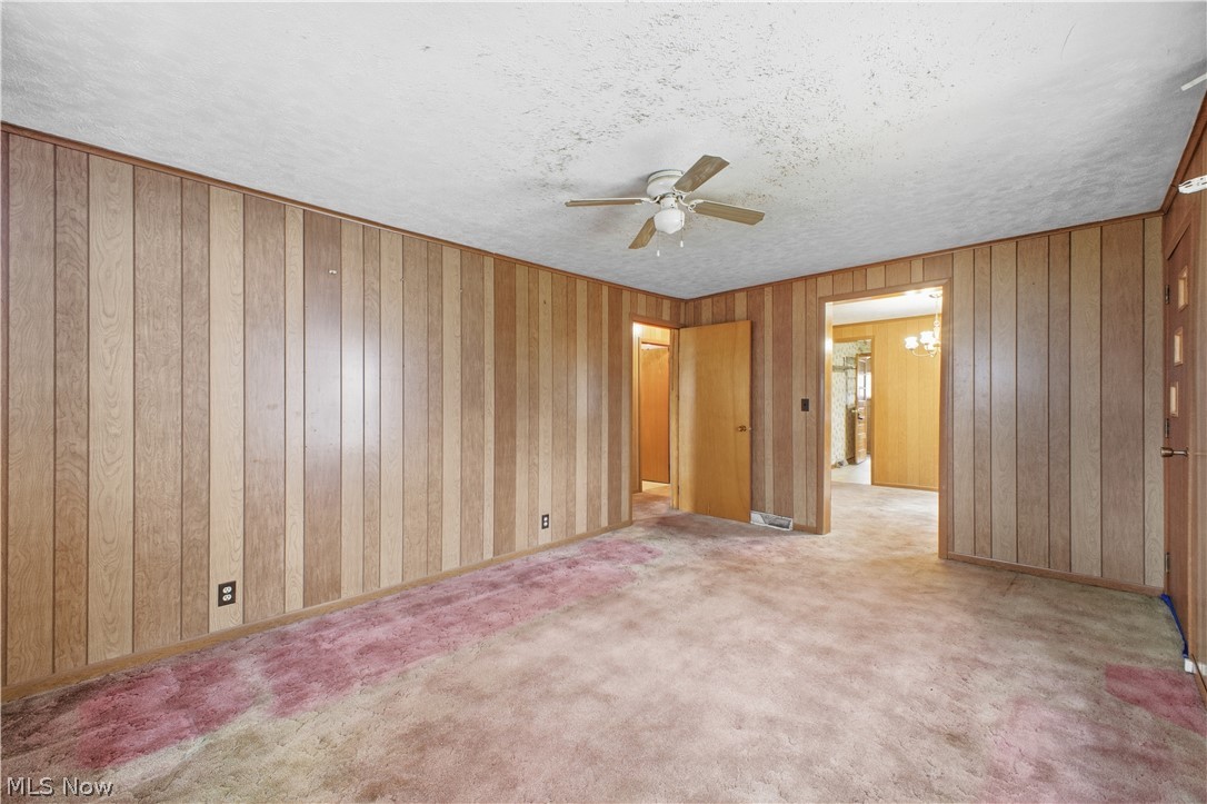 1110 Niles Vienna Road Vienna OH 44473