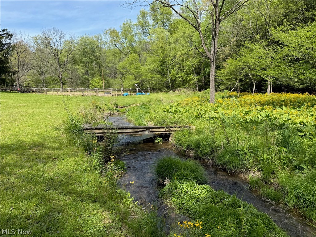 11811 Gaston Road Negley OH 44441