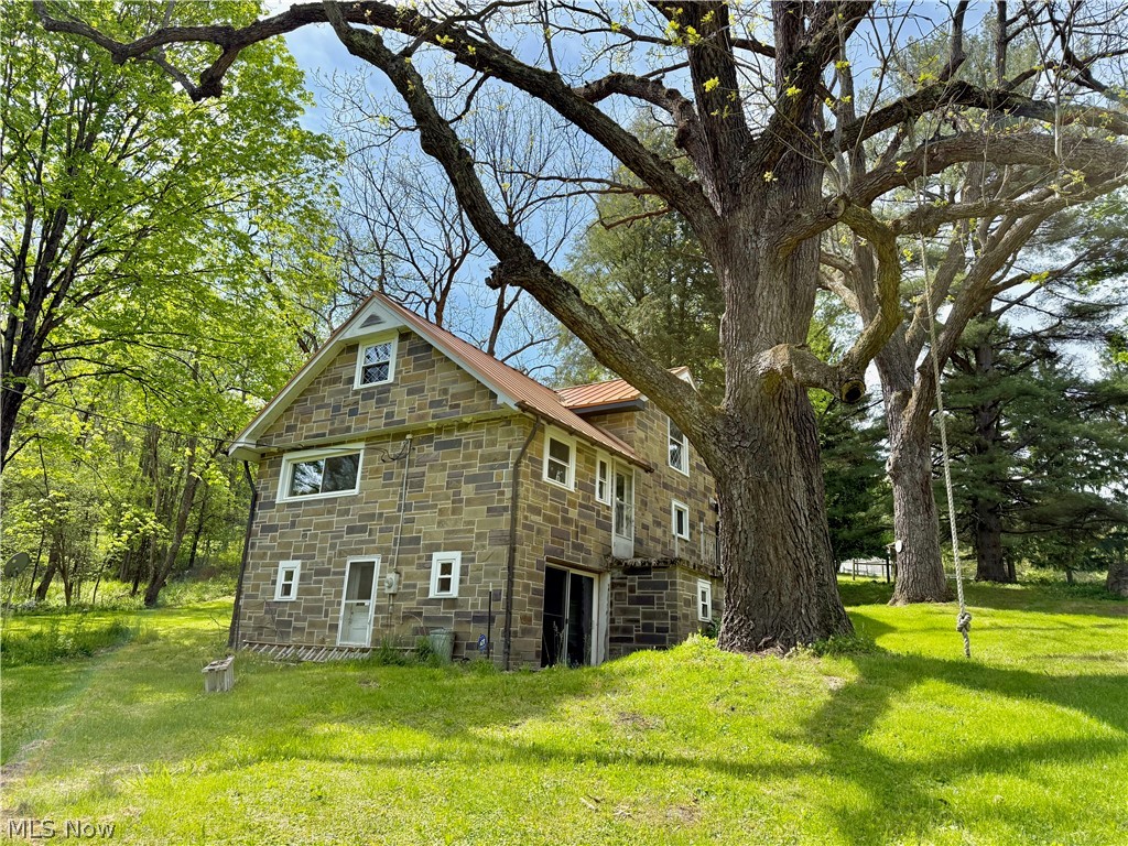 11811 Gaston Road Negley OH 44441