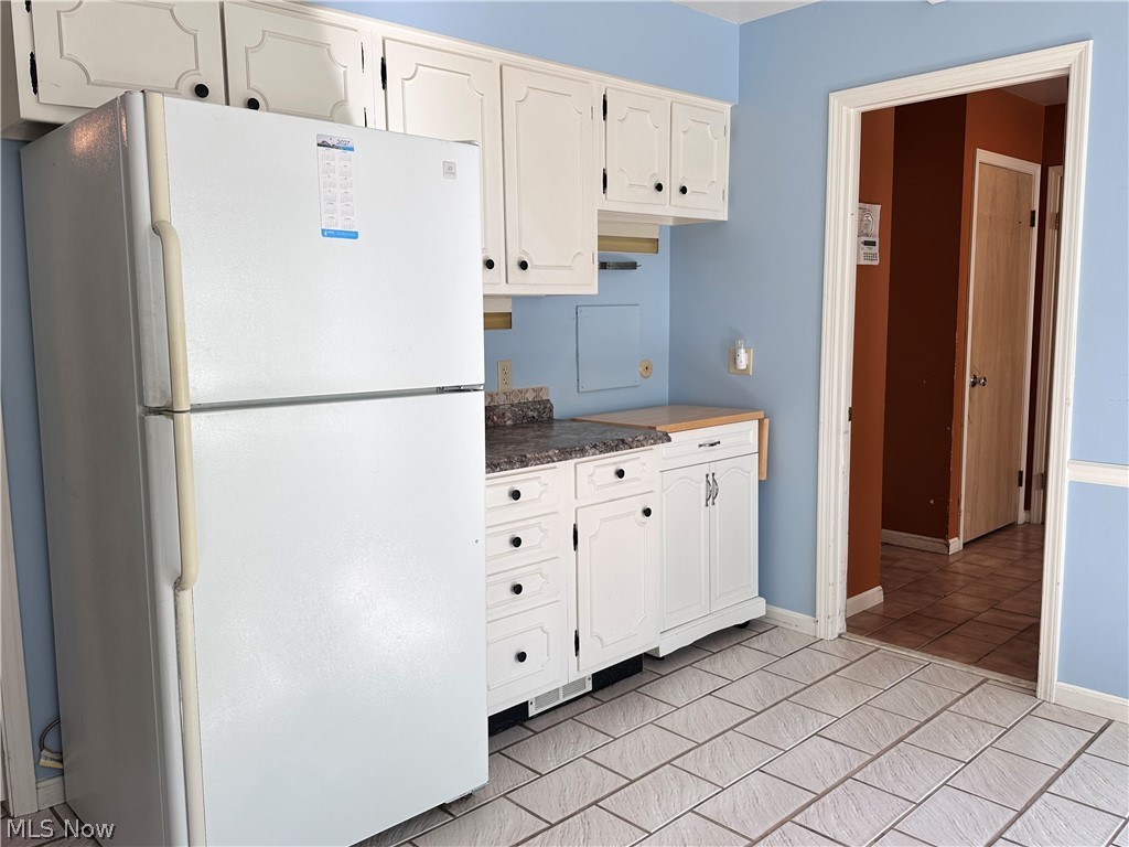6374 S Cedarwood Road Mentor OH 44060