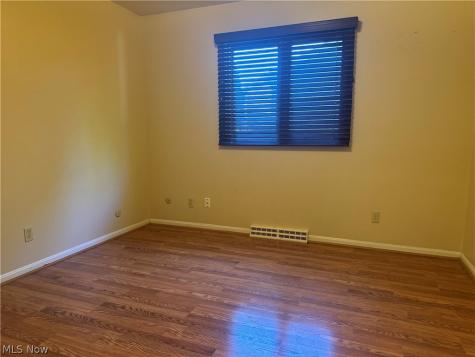 6374 S Cedarwood Road Mentor OH 44060