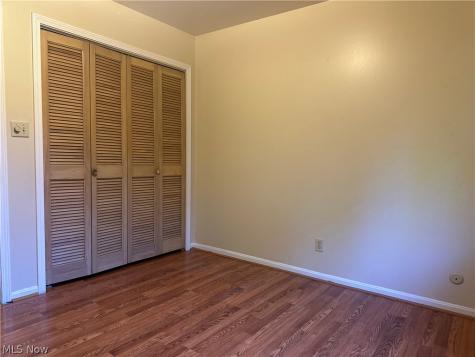 6374 S Cedarwood Road Mentor OH 44060