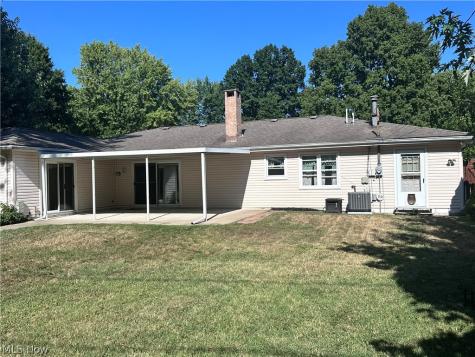 6374 S Cedarwood Road Mentor OH 44060