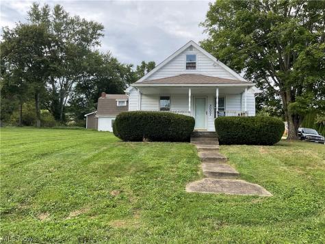3007 Oak Street Barberton OH 44203