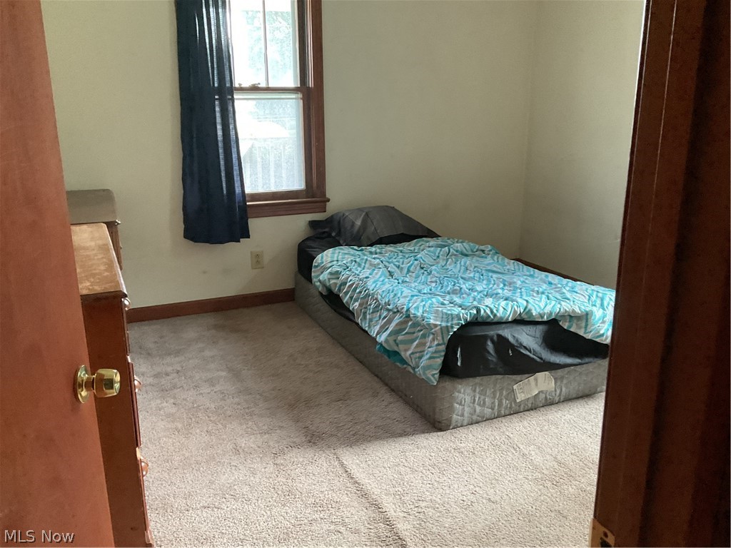 3007 Oak Street Barberton OH 44203