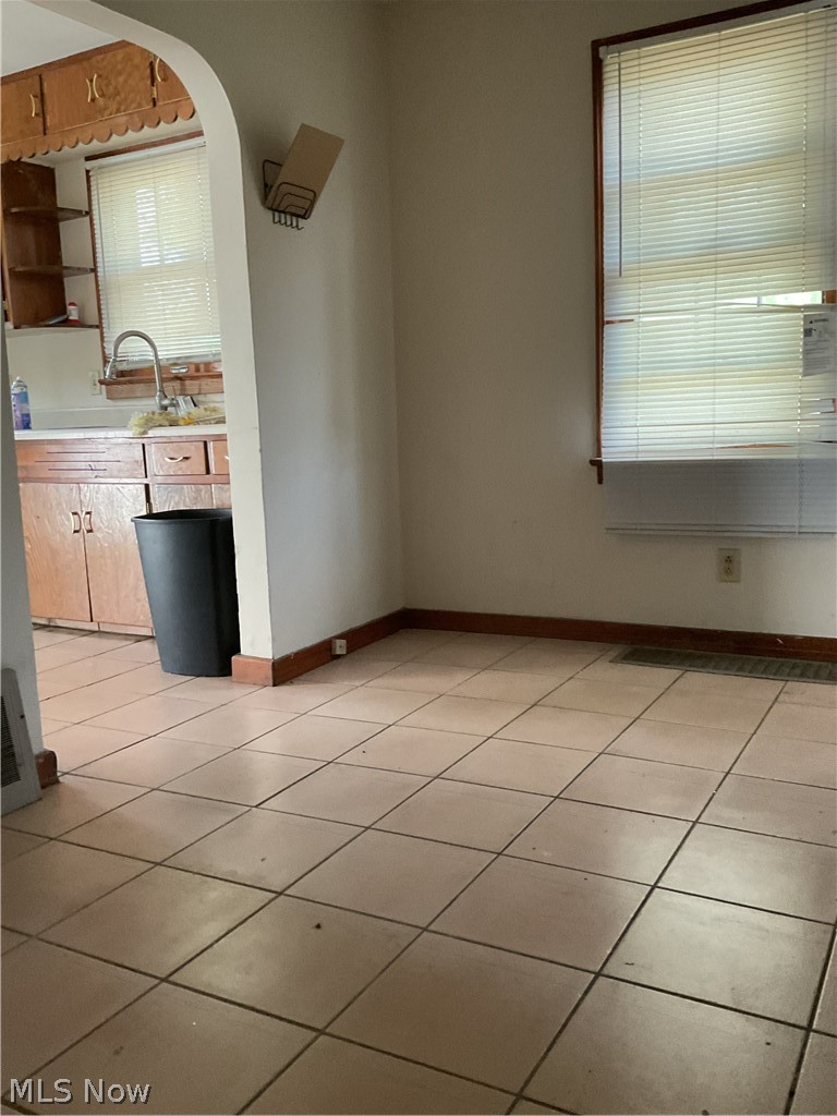 3007 Oak Street Barberton OH 44203