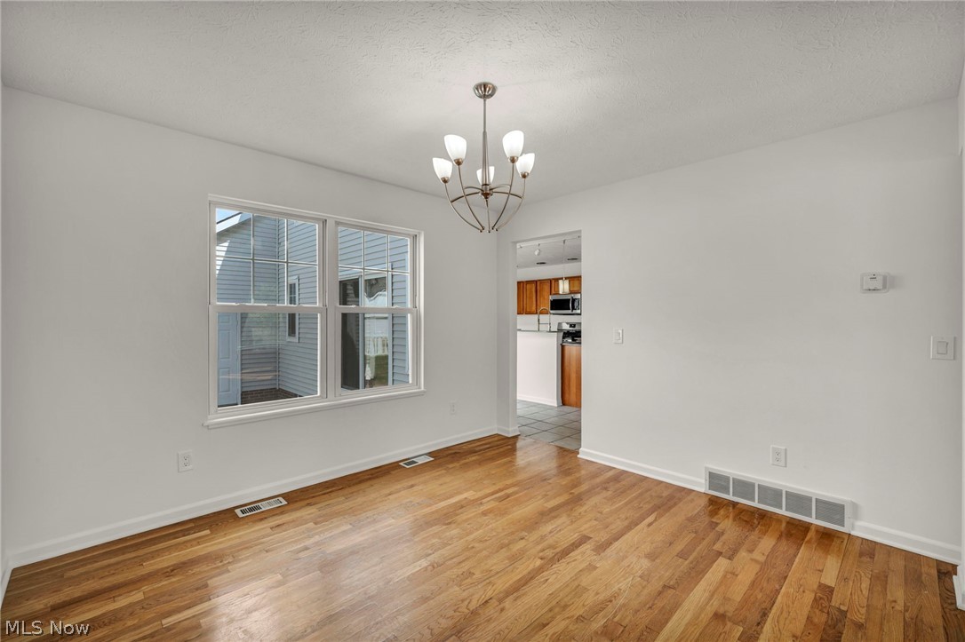 9747 Gates Avenue Cleveland OH 44105