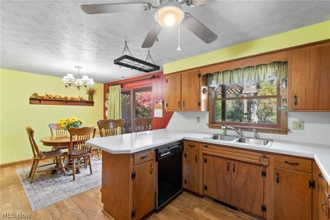 3665 Cranwood Street NW North Canton OH 44720