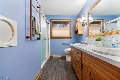 3665 Cranwood Street NW North Canton OH 44720
