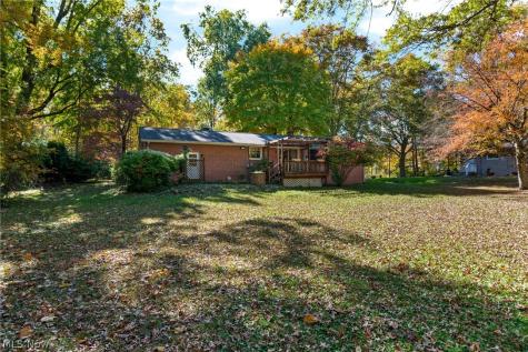 3665 Cranwood Street NW North Canton OH 44720