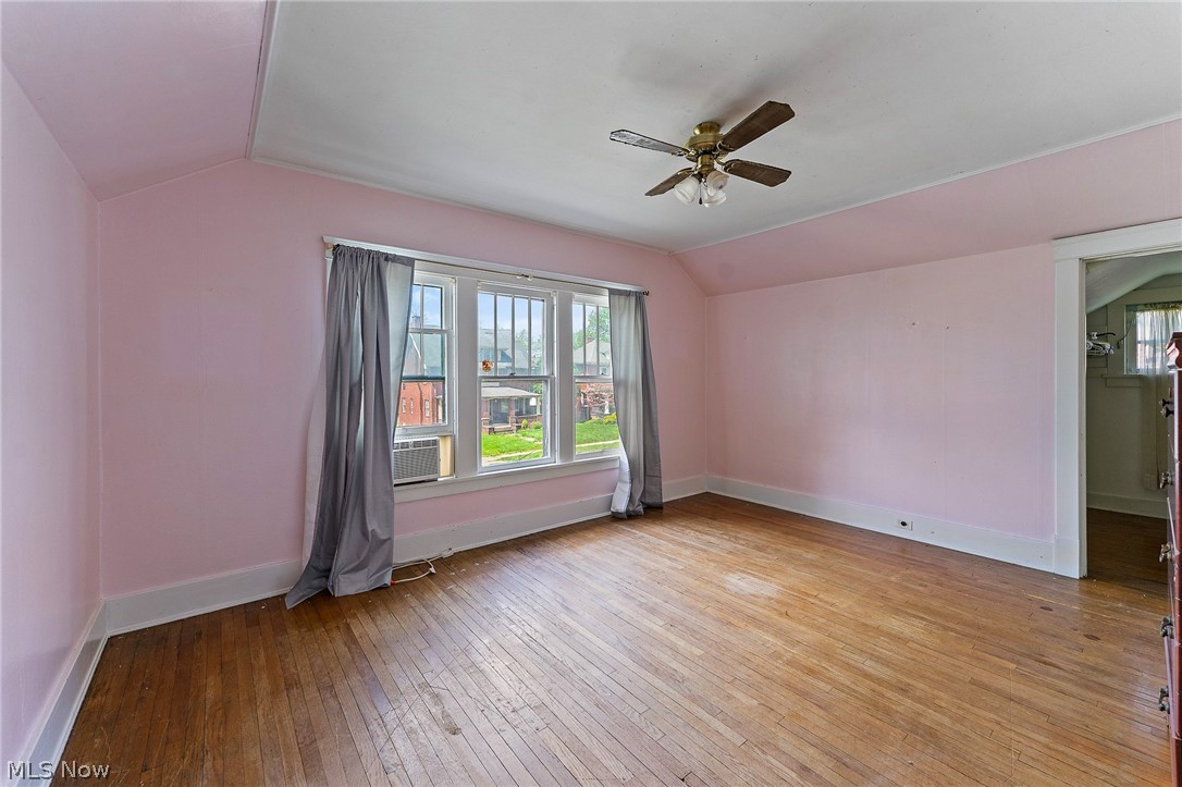 197 Woodbine Avenue SE Warren OH 44483
