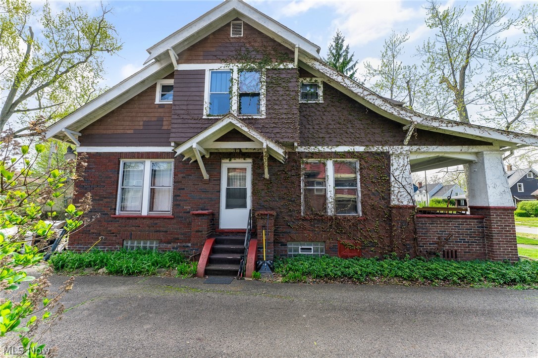 197 Woodbine Avenue SE Warren OH 44483