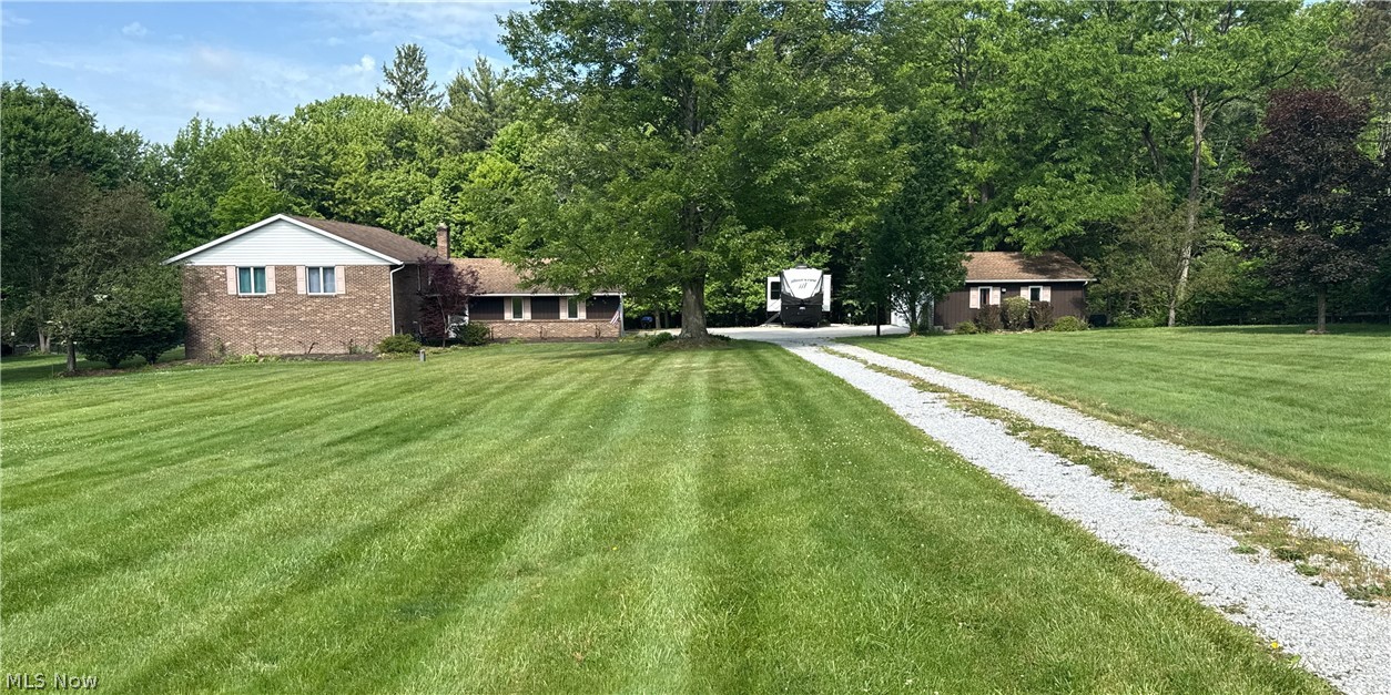 33 Eggleston Road Aurora OH 44202
