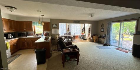 33 Eggleston Road Aurora OH 44202