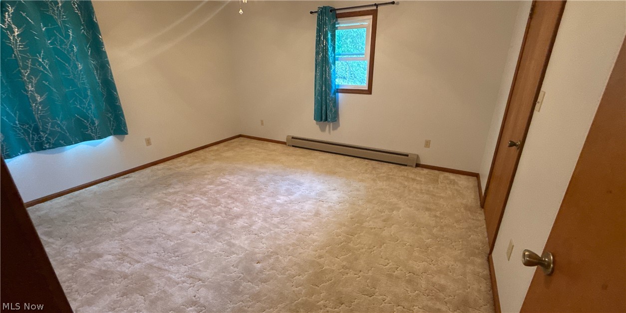 33 Eggleston Road Aurora OH 44202