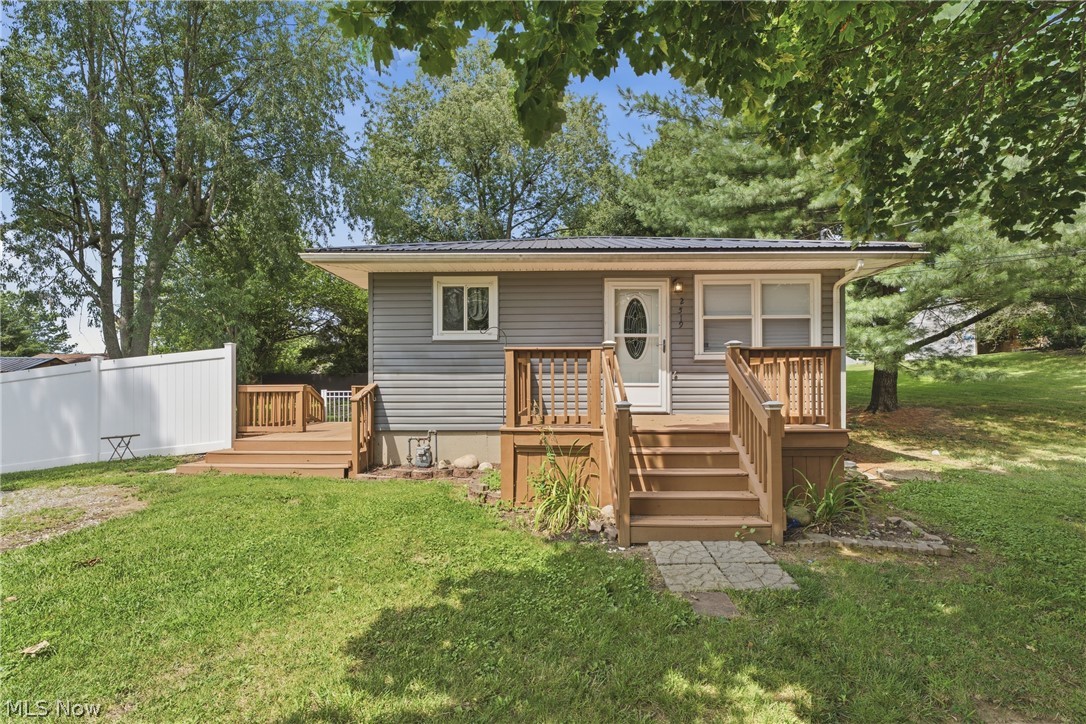2519 Maxine Avenue NE Canton OH 44705