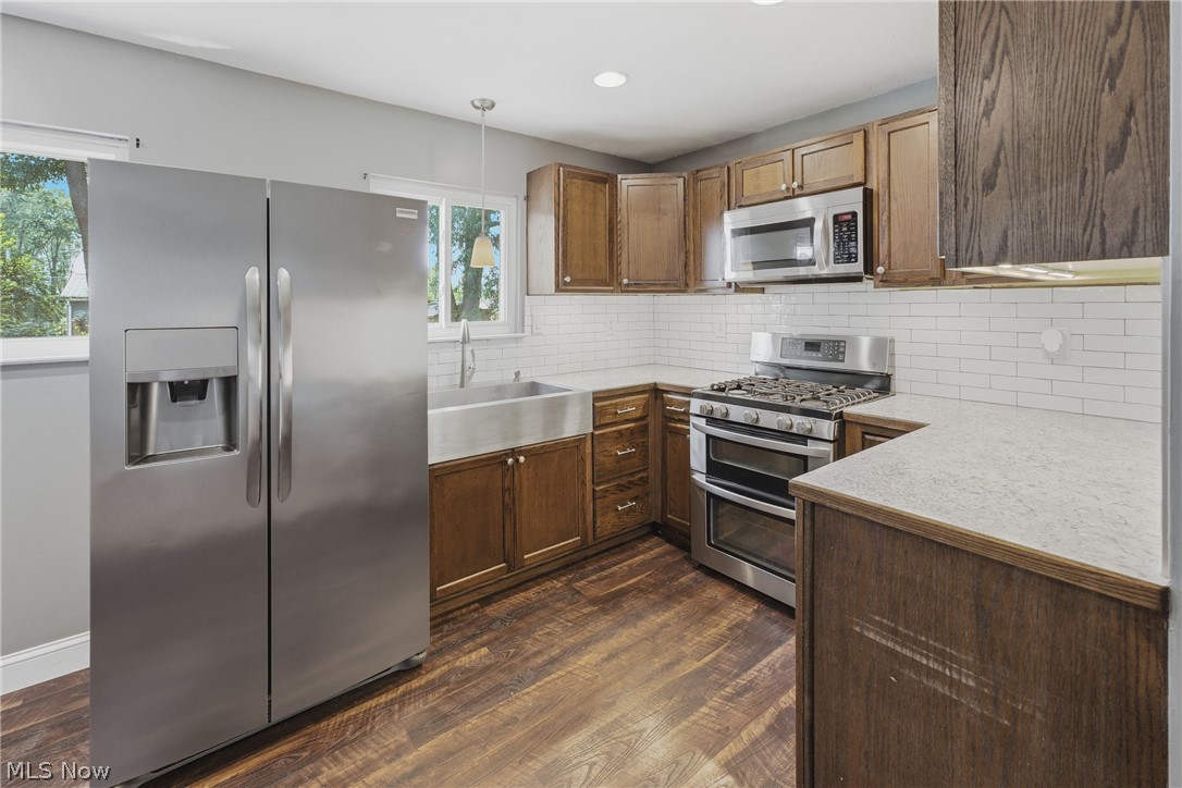 2519 Maxine Avenue NE Canton OH 44705