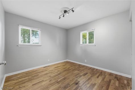 2519 Maxine Avenue NE Canton OH 44705