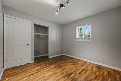 2519 Maxine Avenue NE Canton OH 44705