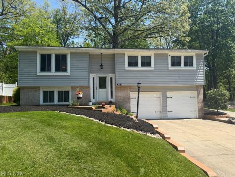 4281 Meadowlark Trail Stow OH 44224