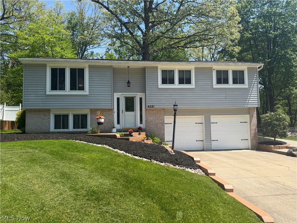 4281 Meadowlark Trail Stow OH 44224