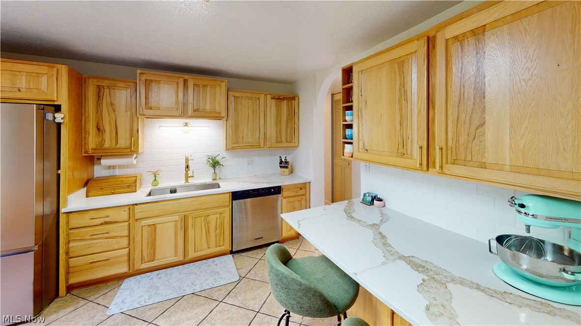 4281 Meadowlark Trail Stow OH 44224