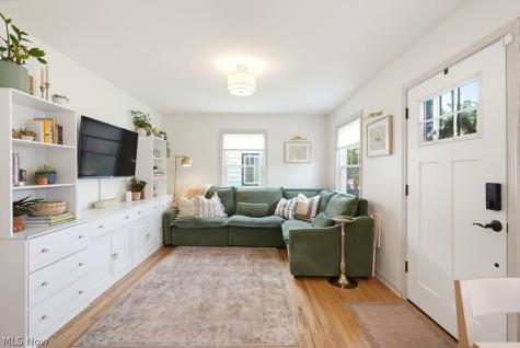 732 Washington Avenue Cuyahoga Falls OH 44221