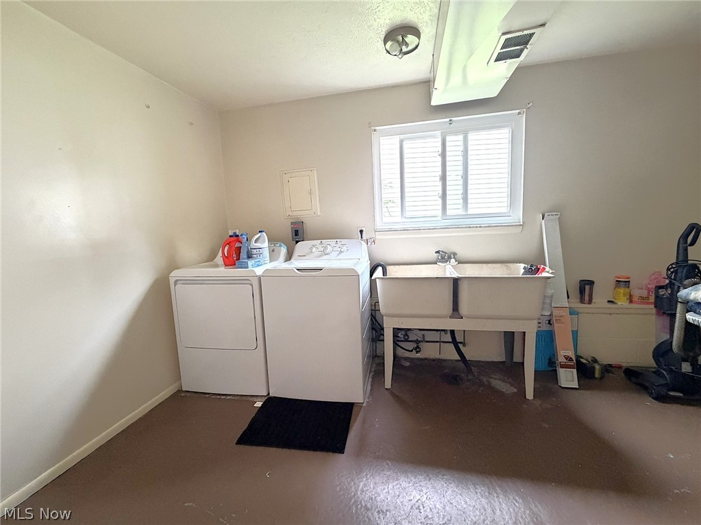 4602 Whitehall Drive South Euclid OH 44121