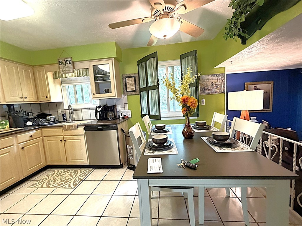 4602 Whitehall Drive South Euclid OH 44121