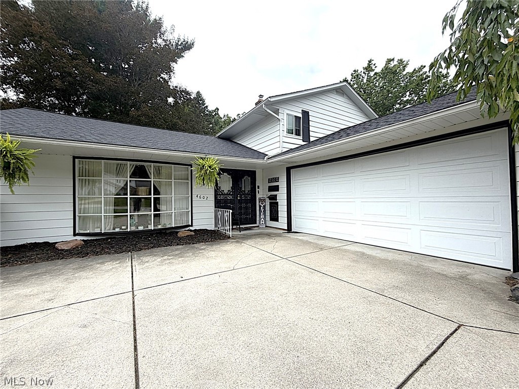 4602 Whitehall Drive South Euclid OH 44121