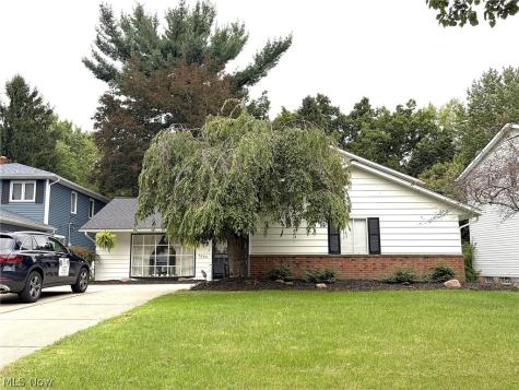 4602 Whitehall Drive South Euclid OH 44121