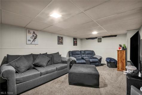 18204 Edinboro Avenue Maple Heights OH 44137